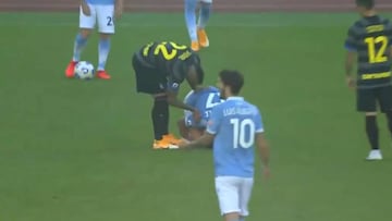 ¡Terminó expulsado! El manotazo de Immobile a Arturo Vidal