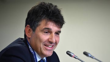 Busacca satisfecho con VAR, aunque dice que puede mejorar