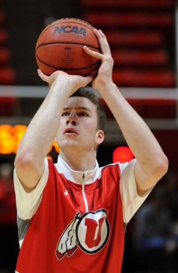 JAKOB POELTL: Utah. Un austriaco en los Utes. La rareza es de las que hacen época, que no suelen verse jugadores de esta universidad entre los mejores del año.