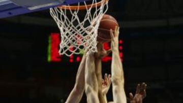 El Baskonia vence y lleva la eliminatoria al tercer partido