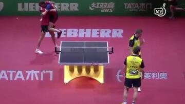 Historia de nuestro deporte: el punto que da a Álvaro Robles la medalla y su celebración