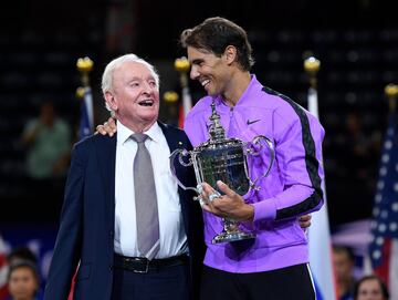 Rafael Nadal con Rod Laver.