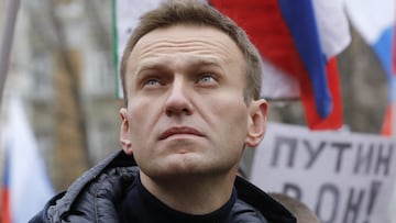 FILE PHOTO: Russian opposition leader Alexei Navalny attends a rally in memory of politician Boris Nemtsov, who was assassinated in 2015, in Moscow, Russia February 24, 2019. REUTERS/Tatyana Makeyeva/File Photo