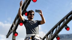 LONDON, ENGLAND - JULY 12: Fernando Alonso on stage at the F1 Live in London event at Trafalgar Square on July 12, 2017 in London, England.  F1 Live London, the first time in Formula 1 history that all 10 teams come together outside of a race weekend to put on a show for the public in the heart of London.  (Photo by Ian Gavan/Getty Images for Formula 1)
 PUBLICADA 14/07/17 NA MA44 2COL