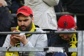 Seguidores en el estadio.