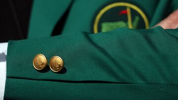 AUGUSTA, GEORGIA - APRIL 04: A detail of a member's green jacket during a practice round prior to the Masters at Augusta National Golf Club on April 04, 2022 in Augusta, Georgia.   Andrew Redington/Getty Images/AFP
== FOR NEWSPAPERS, INTERNET, TELCOS & TELEVISION USE ONLY ==