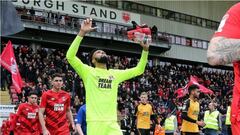 El curioso partido que 'disputó' un chileno en Inglaterra debido a la crisis del coronavirus