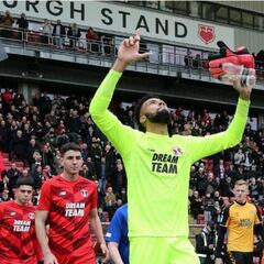 El curioso partido que 'disputó' un chileno en Inglaterra debido a la crisis del coronavirus