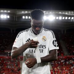 Real Madrid star Vinicius Junior slams door shut on Saudi Arabia move