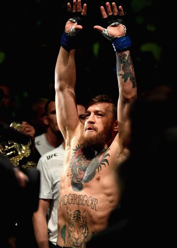 El combate entre McGregor y Khabib en imágenes