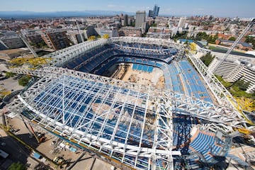 Obras del Santiago Bernabéu: la cubierta empieza a coger forma