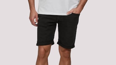 Corto, elástico y ligero: los vaqueros cortos de Jack & Jones se confirman como la tendencia de este verano