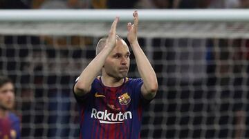 Un jugador respetado por todo el mundo, con valores que poco a poco se pierden en el fútbol. Iniesta siempre demostró respeto por el rival y fidelidad con el Barcelona. 