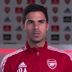 Arteta saca pecho con Odegaard