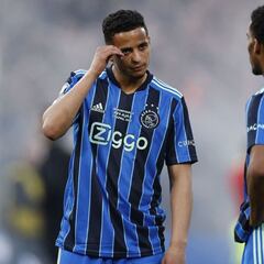 Ihattaren vuelve a ser futbolista