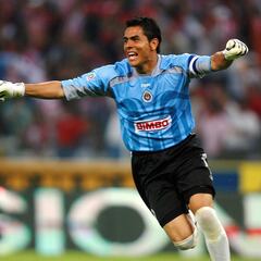 Qué fue de Oswaldo Sánchez, el ídolo de Chivas que inició su carrera en Atlas