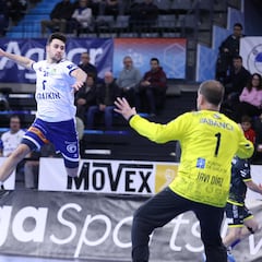 El Granollers, de más a menos, supera al Cangas