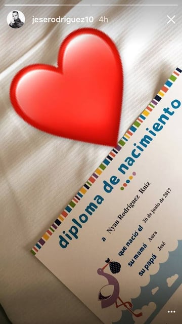 Jesé da la bienvenida a su hijo Nyan en Instagram Stories