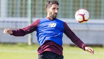 Raúl García, en un entrenamiento de Lezama