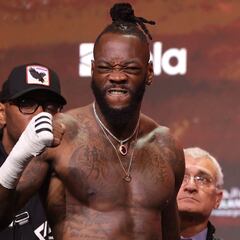 Deontay Wilder consideraría el retiro si pierde contra Zhilei Zhang