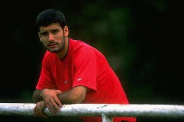 En noviembre de 2001 el actual técnico del Manchester City, en ese momento jugador del Brescia, fue acusado en Italia de dar positivo en nandrolona en un control antidopaje. El caso del español llegó al tribunal de Brescia, quien dictó seis meses de cárcel y 2 mil euros de multa. En 2009 el Tribunal Nacional Antidopaje de Italia, dependiente del Comité Olímpico Italiano (CONI), desestimó el recurso planteado por la Fiscalía Antidopaje contra la sentencia que absolvió al ex futbolista y técnico del Barcelona, Pep Guardiola, de la acusación de dopaje durante su etapa en el Brescia. 