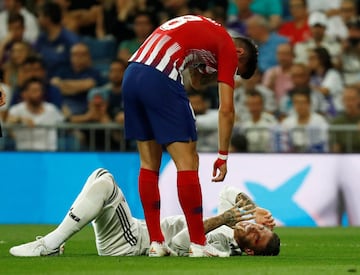 Golpe de Sergio Ramos.