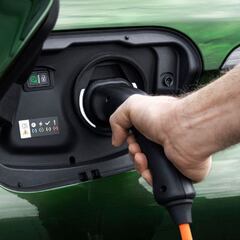 ¿Cuáles son los diferentes tipos de vehículos eléctricos e híbridos?