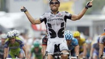 <strong>EL TOUR, EN BARCELONA.</strong> Thor Hushovd (Cervelo) sumó su primera victoria de etapa en el Tour de Francia al imponerse en la llegada de la 'Grande Boucle' a España.