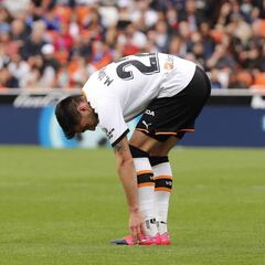 Celades recuperará a todos los lesionados excepto a Garay