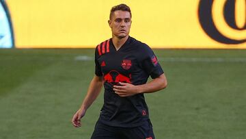 ESPN dio a conocer que los New York Red Bulls declinaron la oferta de pr&eacute;stamo de Aaron Long, quien interesaba a equipos de la Premier League.