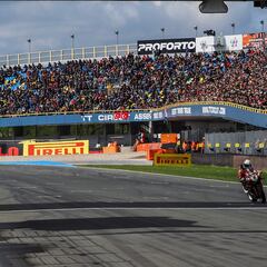 Bautista ya es líder del Mundial