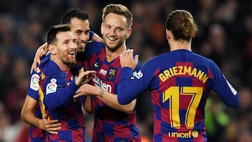 BARCELONA, SPAIN - DECEMBER 07: Lionel Messi of FC Barcelona celebrates with teammates after scoring his team's second goal during the Liga match between FC Barcelona and RCD Mallorca at Camp Nou on December 07, 2019 in Barcelona, Spain. (Photo by Al