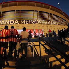 Vuelve la vida al Atlético: socios, las tiendas, el Tour al estadio...