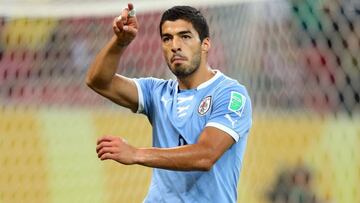 Luis Suárez no jugaría ante Colombia por petición del Barça