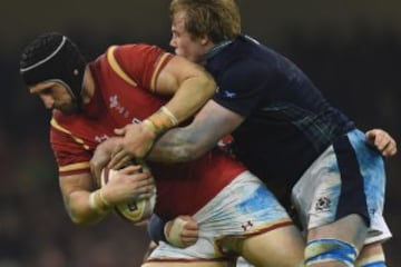 Gales-Escocia. Luke Charteris.