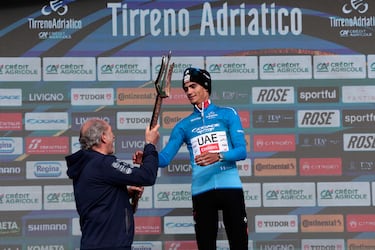 Isaac del Toro en la Milán - San Remo: fecha, horario, canal, tv y cómo seguir online al ciclista mexicano