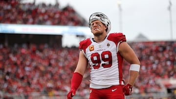 Santa Clara (United States), 08/01/2023.- Arizona Cardinals defensive end J.J. Watt before his last National Football League (NFL) game before retirement against the San Francisco 49ers at Levi's Stadium in Santa Clara, California, USA, 08 January 2023. (Estados Unidos) EFE/EPA/JOHN G. MABANGLO
