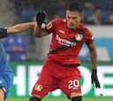Leverkusen golea con Aránguiz y sube al segundo puesto