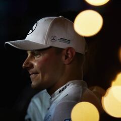 Bottas: “No vale la pena soñar por esta pole, hay que ganar”