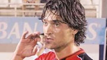 <b>ÍDOLO. </b>Tote volvió en encandilar a la afición del Valladolid.