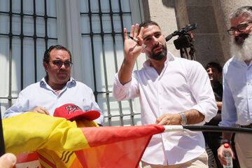 Carvajal saluda a los vecinos de Boadilla del Monte.


