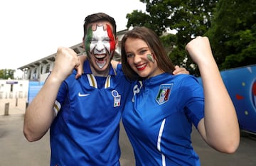 Las mejores imágenes de los aficionados desplazados a la Copa Mundial Femenina de Fútbol celebrada en Francia para animar a sus respectivas selecciones.