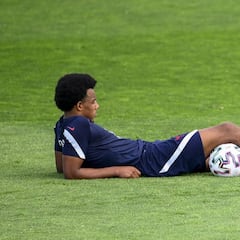 Koundé ya 'vale' más que lo que pone su cláusula, según CIES