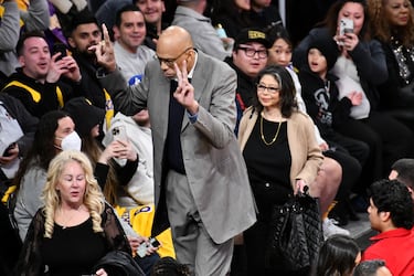 Kareem Abdul-Jabbar, leyenda de los  Milwaukee Bucks y Los Angeles Lakers.