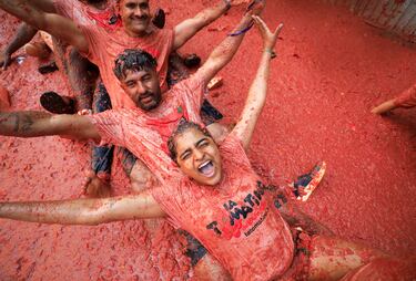 Cientos de personas han disfrutado de la fiesta. 