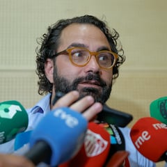 Víctor Orta: “Vamos a intentar salir reforzados de lo que queda”