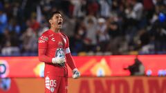 Oscar Ustari, listo para disputar la vuelta ante Rayados