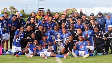 Millonarios Sub 20 celebra su t&iacute;tulo.