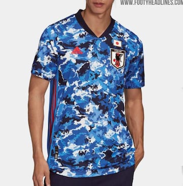 Presentación de la nueva camiseta de la selección japonesa de fútbol. 