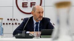 La vista de Louzán se despacha en 20 minutos: “No venimos a discutir hechos probados”